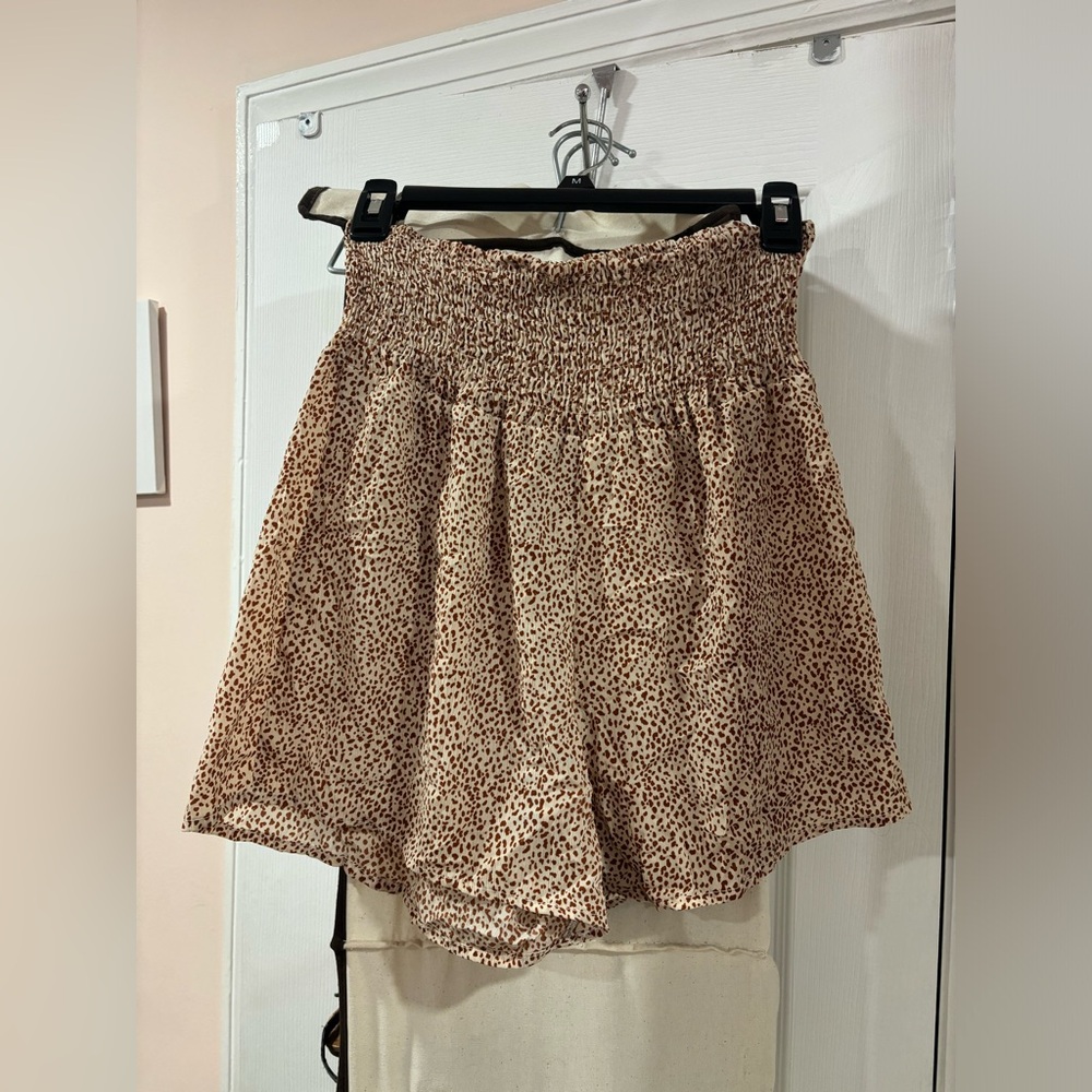 Cute High Waisted Leotard Pattern Shorts from SHEIN size M